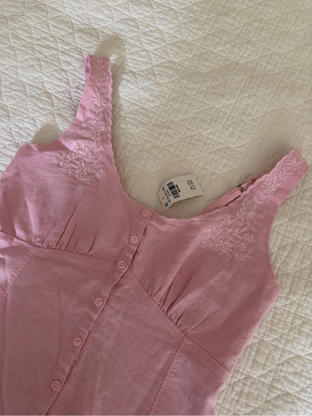 Hollister Pink button up tank - Picture 2 of 4